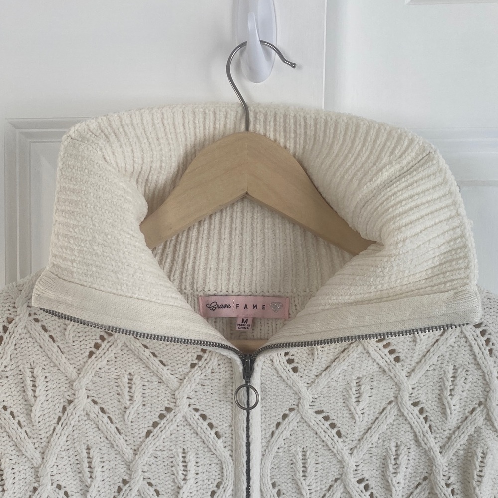 Crave Fame Cream Zip-Up Cardigan - Picture 11 of 16